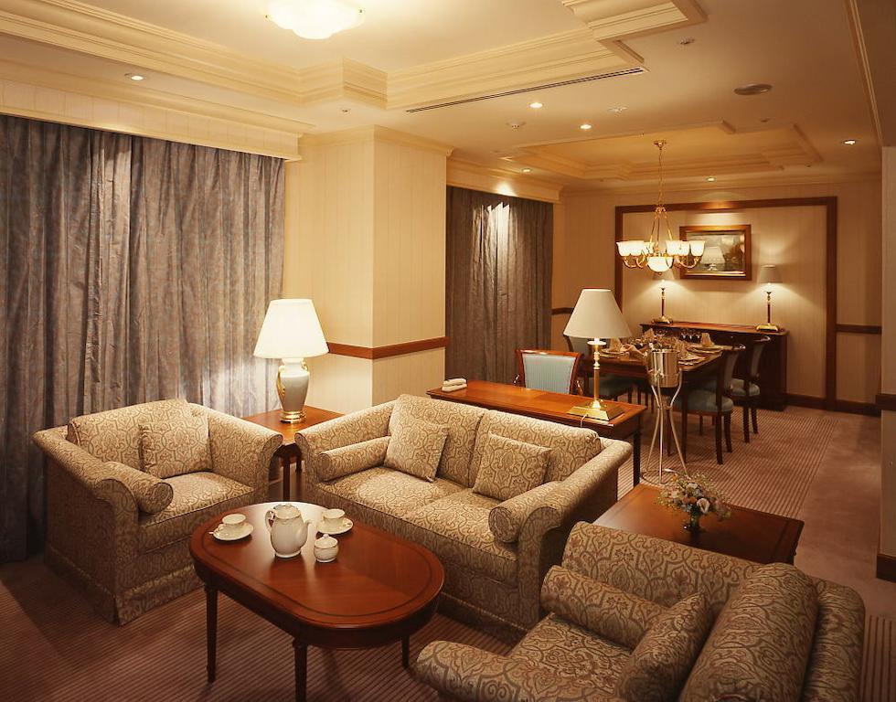 Keio Plaza Hotel Hachiōji Exteriör bild